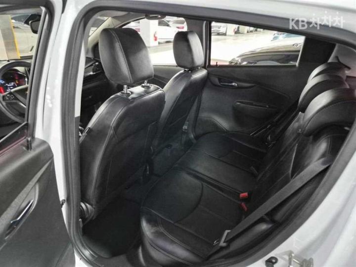 Chevrolet Spark The Next LTZ 8