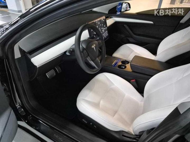 Tesla Model 3 Long Range 2