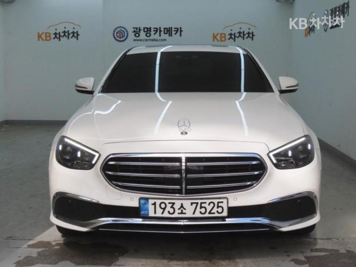 Mercedes-Benz E-Class W213 E250 Exclusive