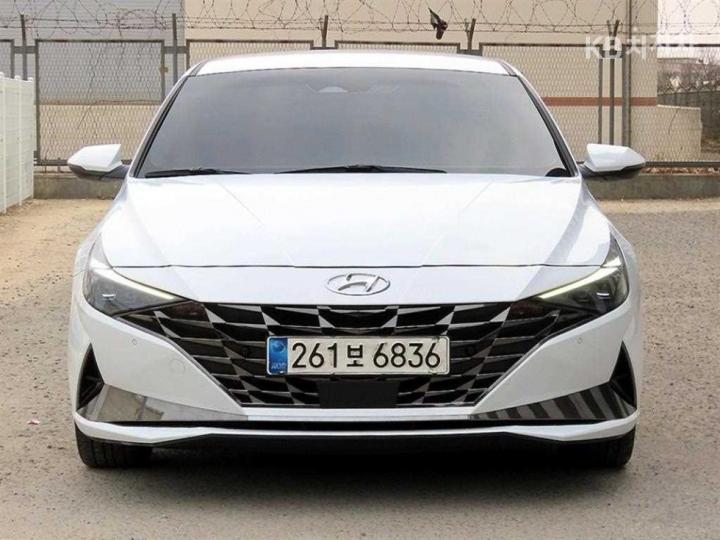 Hyundai Avante CN7 1.6 Gasoline Inspiration