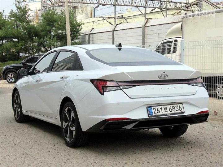 Hyundai Avante CN7 1.6 Gasoline Inspiration 4