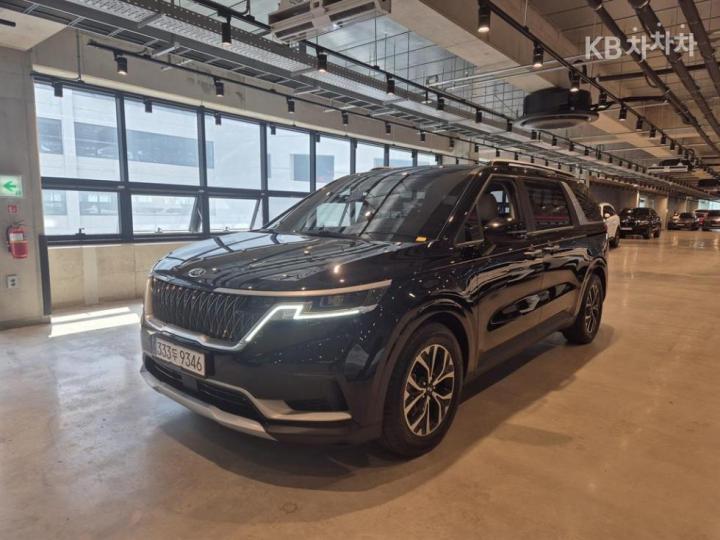 Kia Carnival D2.2 Prestige 2