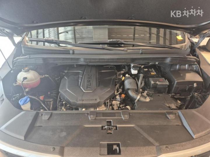 Kia Carnival D2.2 Prestige 7