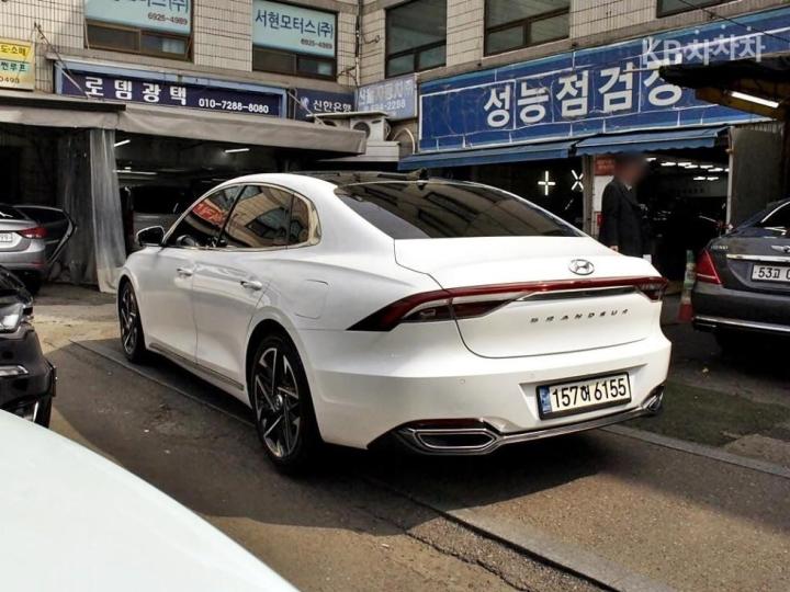 Hyundai Grandeur 2.5 Exclusive 5