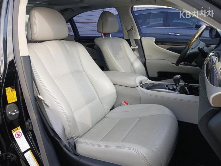 Lexus LS 600 hL XF40 06 year ~ 8