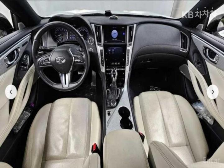 Infiniti Q60 3.0 RED SPORT 8