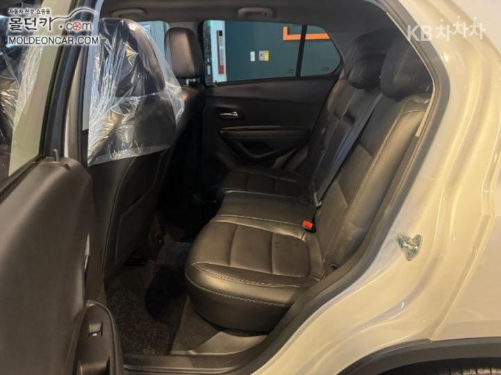 Chevrolet Trax 1.4 Redline Premier 9