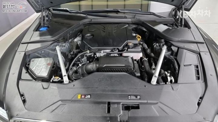 Genesis G80 RG3 2.5 T-GDi AWD 9