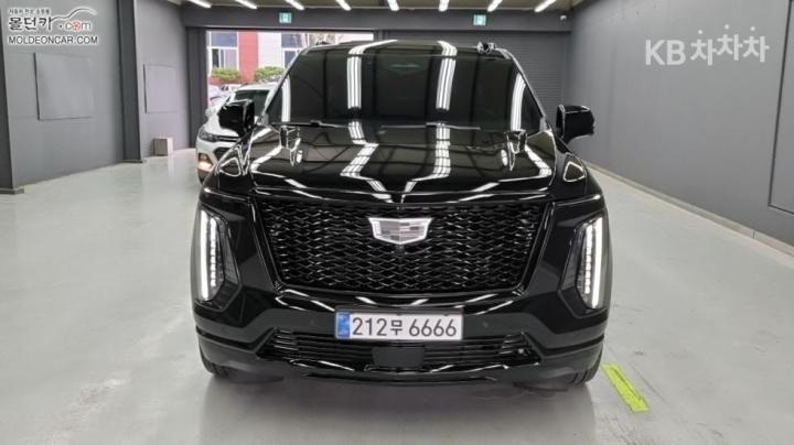 Cadillac Escalade 6.2 V8 Sport Platinum 4