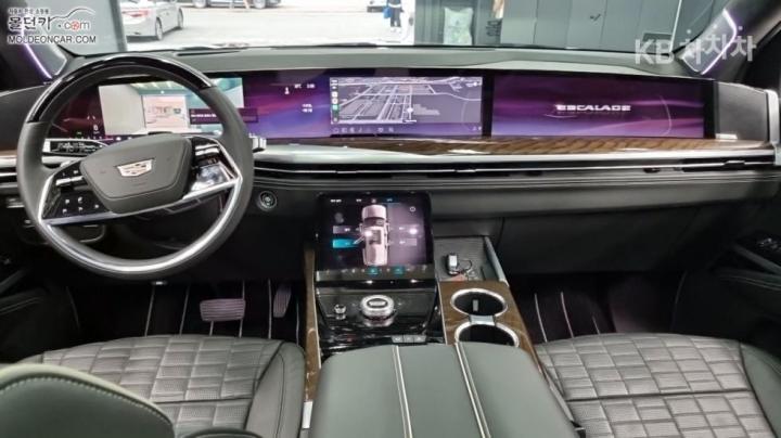 Cadillac Escalade 6.2 V8 Sport Platinum 8