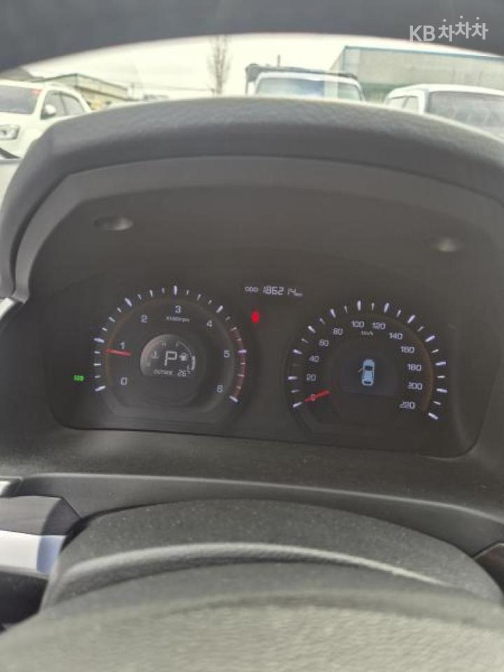 KG Mobility (Ssangyong) Korando New C 2.0 Adventure 60th Edition 4WD 8