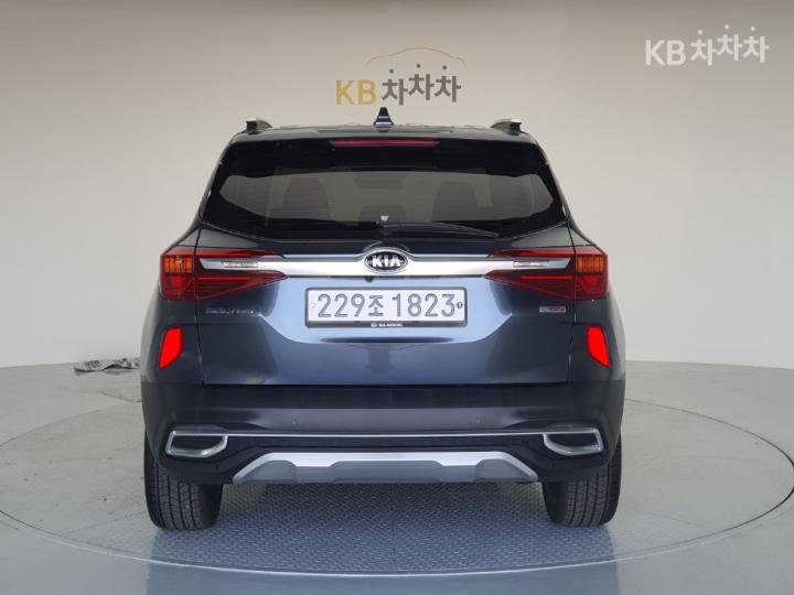 Kia Seltos 1.6 Gasoline Turbo 2WD Noblesse 7