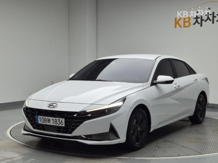 Hyundai Avante Hybrid CN7 Modern