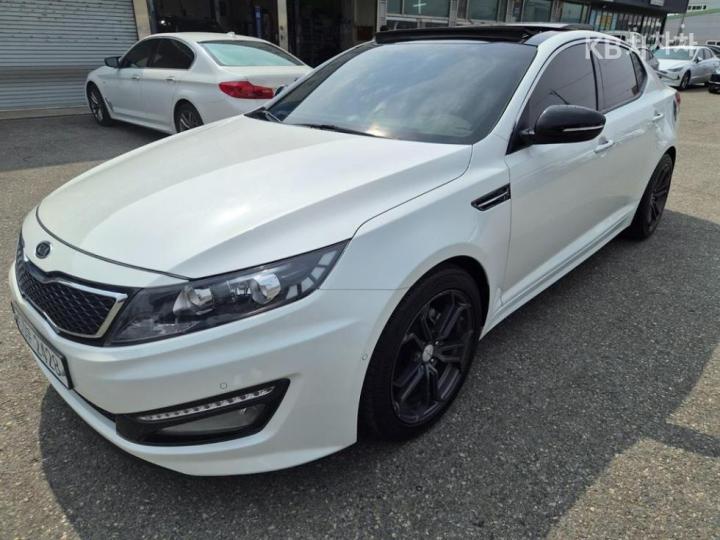 Kia K5 Gasoline 2.0 Turbo GDI Noblesse 3