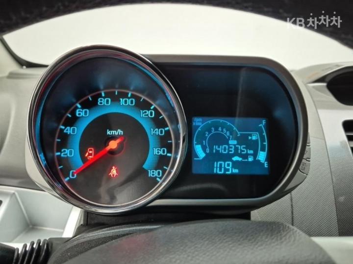 Chevrolet Spark S LS+ 7