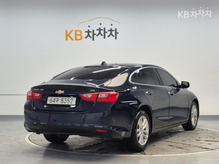 Chevrolet Malibu 1.5 Turbo LTZ 4