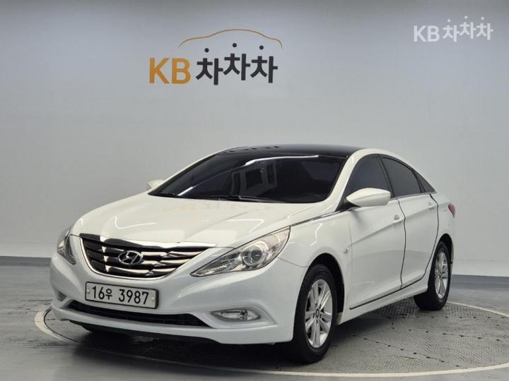 Hyundai Sonata YF LPi Luxury