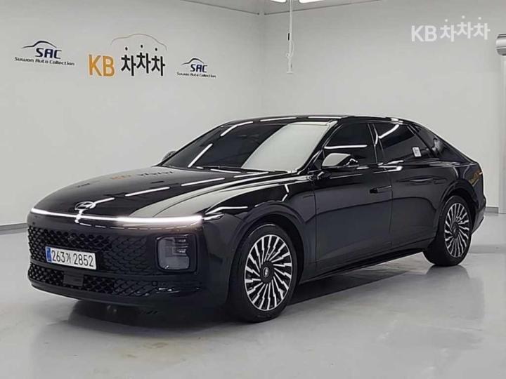 Hyundai Grandeur The 2.5 Gasoline 2WD Calligraphy Black Exterior