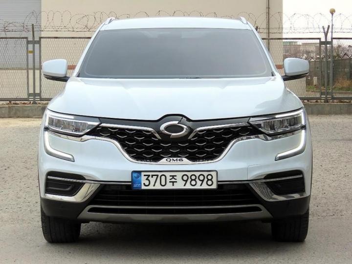 Renault QM6 2.0 LPe 2WD RE Signature 2