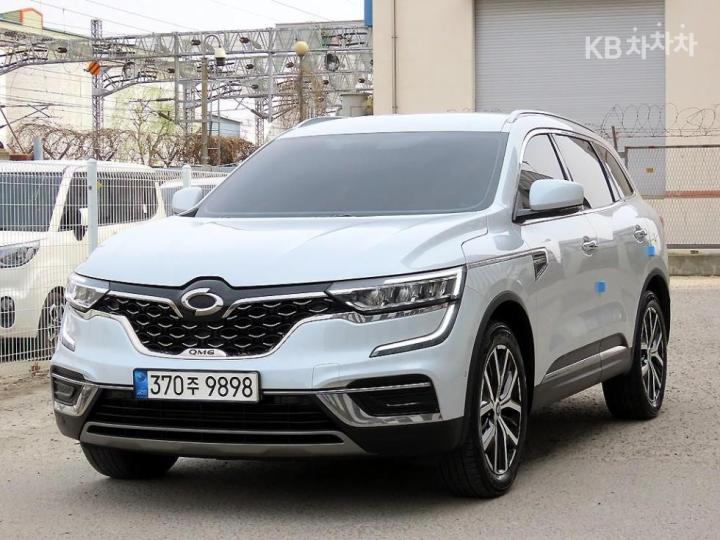 Renault QM6 2.0 LPe 2WD RE Signature 3