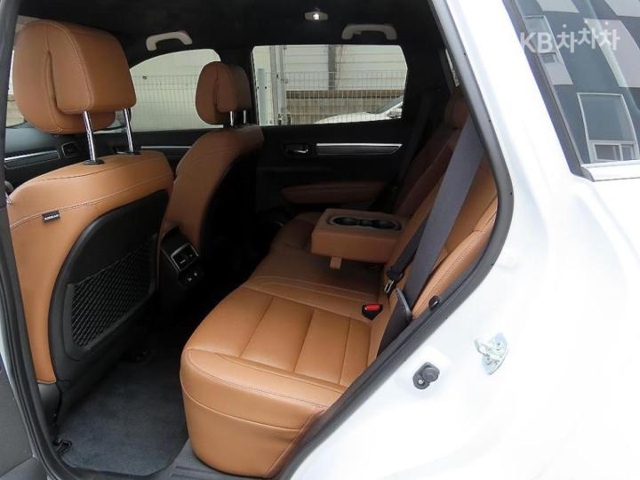 Renault QM6 2.0 LPe 2WD RE Signature 7