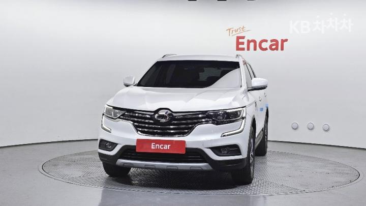 Renault QM6 Gasoline 2.0 2WD RE Base Type 4