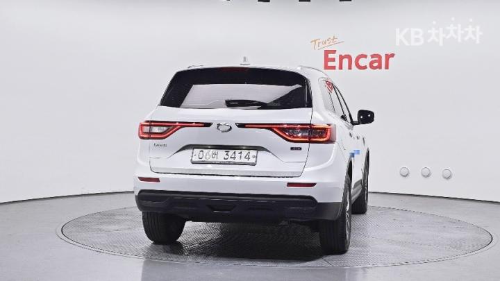 Renault QM6 Gasoline 2.0 2WD RE Base Type 5