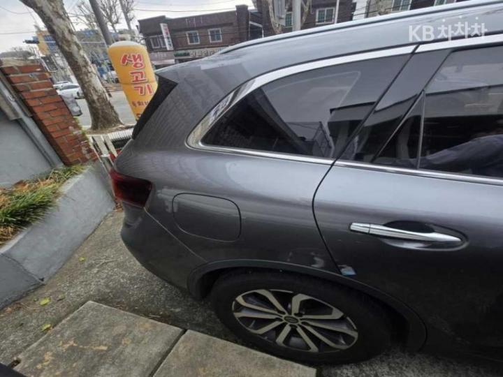 Renault QM6 2.0 LPe 2WD RE