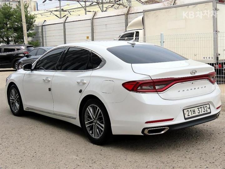 Hyundai Grandeur IG 2.4 Modern Base Type 4