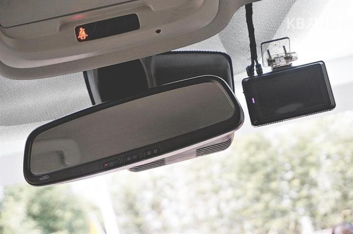 Renault QM6 Gasoline 2.0 2WD RE Signature 10