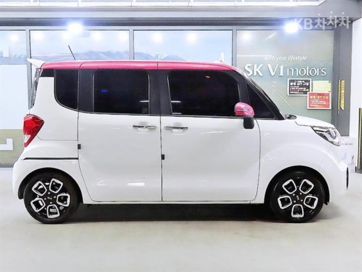 Kia Ray 1.0 Gasoline Prestige 4