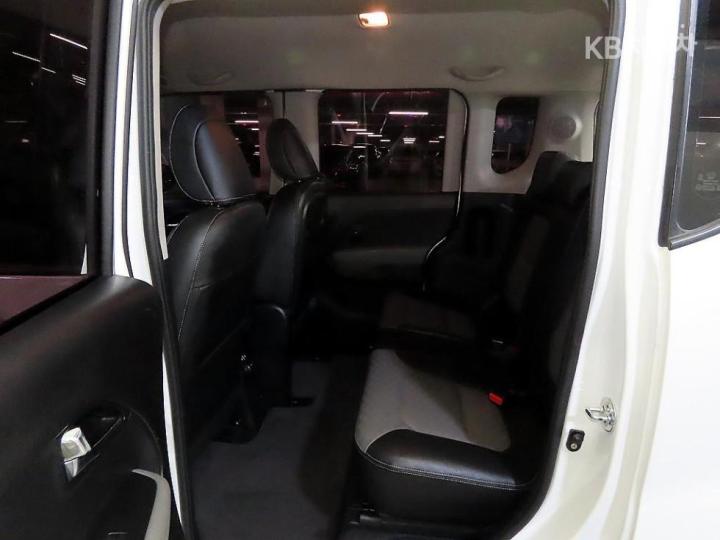 Kia Ray 1.0 Gasoline Prestige 8