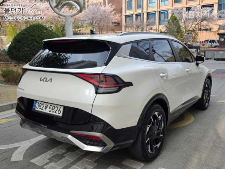 Kia Sportage The G1.6 T-GDI 2WD Noblesse 5