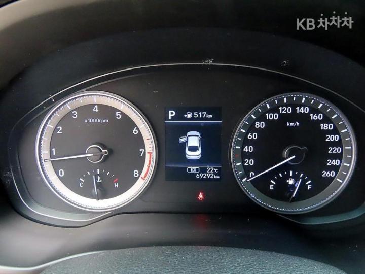 Hyundai Grandeur IG 2.4 Premium Base Type 10