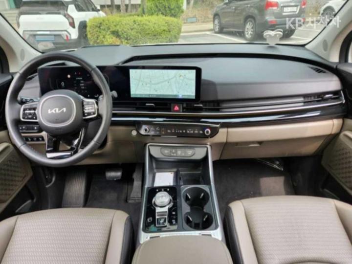 Kia Carnival G3.5 GDI Signature 7