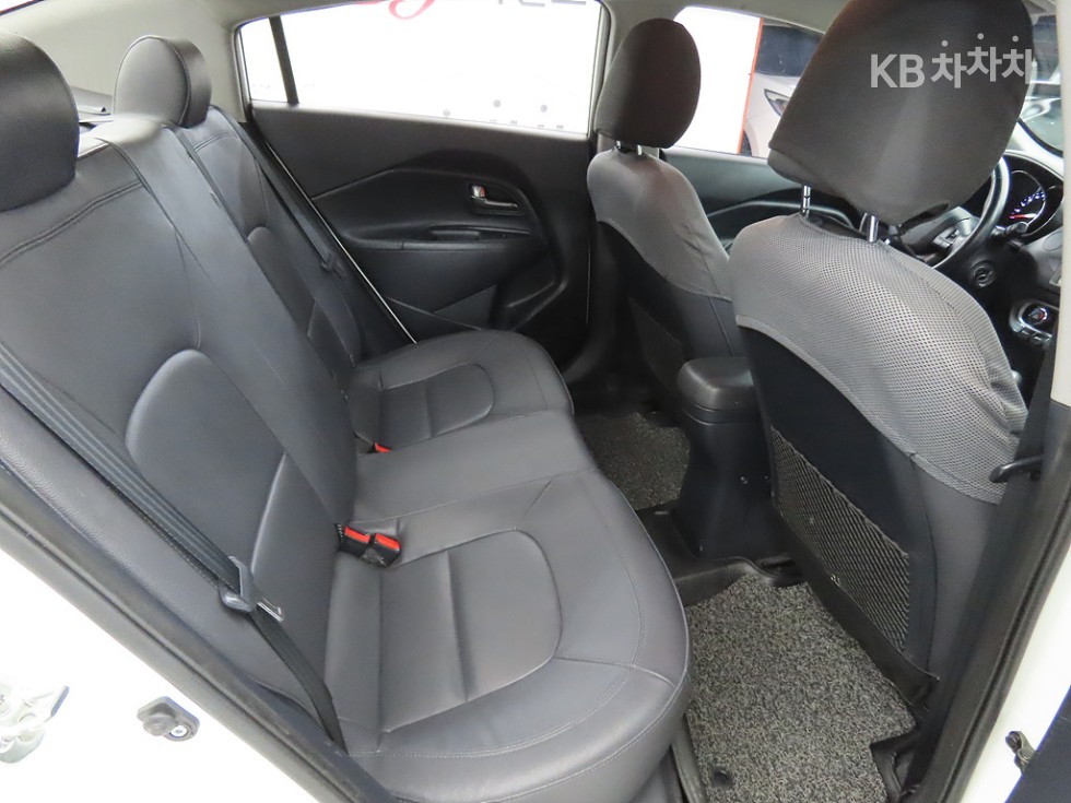 2014 - kia pride