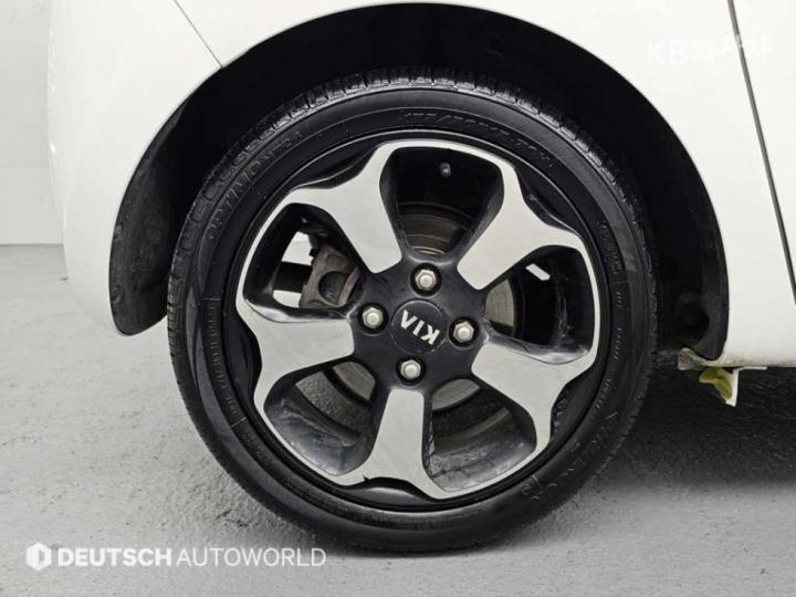 Kia Ray 1.0 Gasoline Turbo Prestige 6