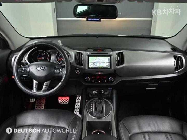Kia Sportage R Diesel 2WD Prestige 8