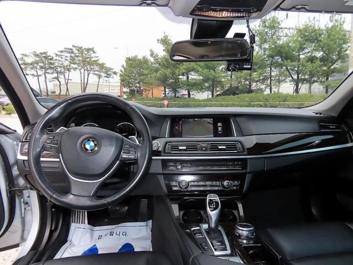 BMW 5 Series New 528i F10 2010-2016 8