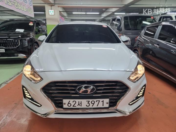 Hyundai Sonata New Rise 2.0 Modern