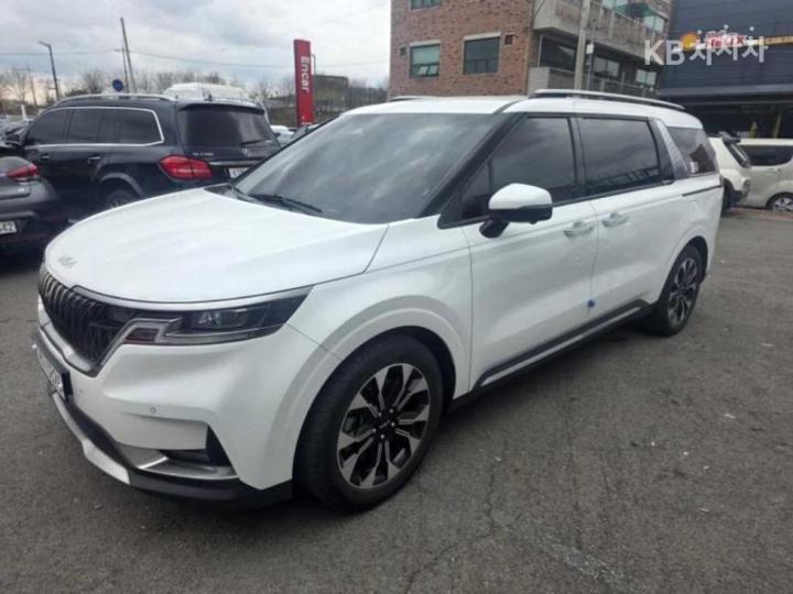 Kia Carnival D2.2 Signature 5