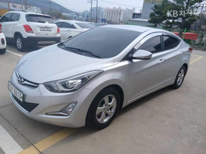 Hyundai Avante 1.6 GDi Smart Base Type 3