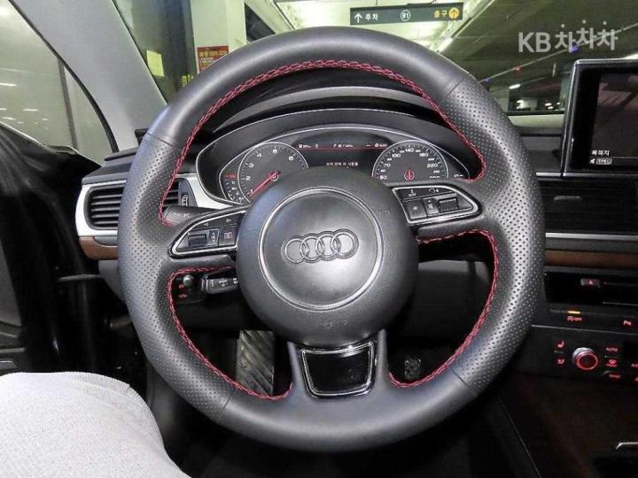 Audi A7 40 TFSI Quattro 4G 9