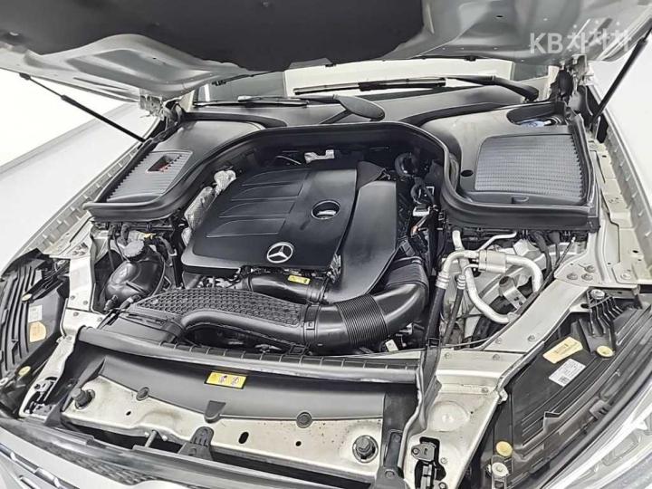 Mercedes-Benz GLC-Class X253 300 4Matic Base Type 6