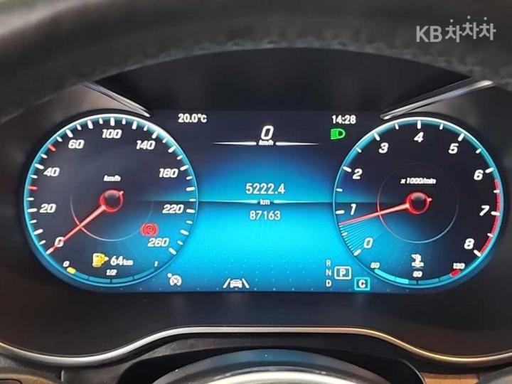 Mercedes-Benz GLC-Class X253 300 4Matic Base Type 7