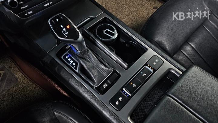 Hyundai Genesis DH G330 Modern 10