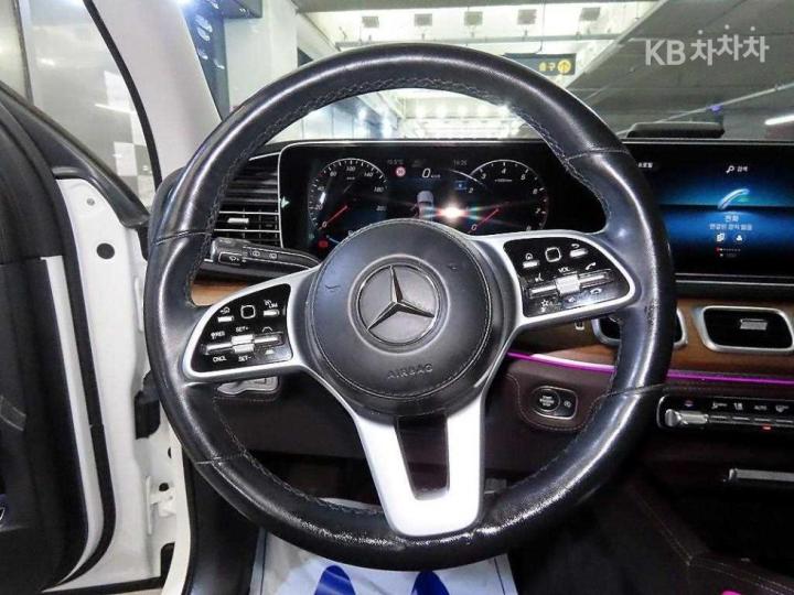 Mercedes-Benz GLE-Class V167 450 4Matic 9