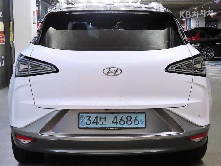 Hyundai Nexo Premium 6