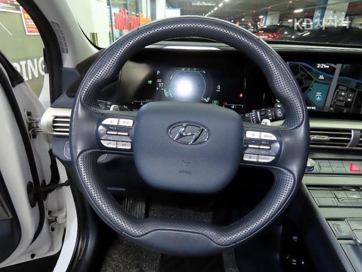 Hyundai Nexo Premium 9