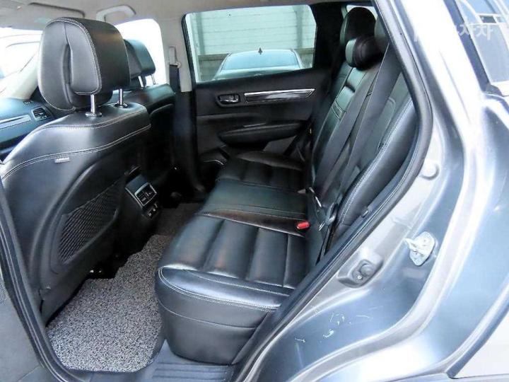 Renault QM6 Gasoline 2.0 2WD RE Signature 7